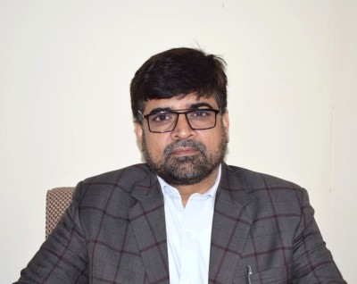 Dr. Ijaz Gul