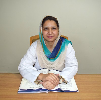 Dr. Zarmina Hussain